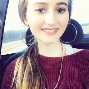 Meet your Posher, Shania